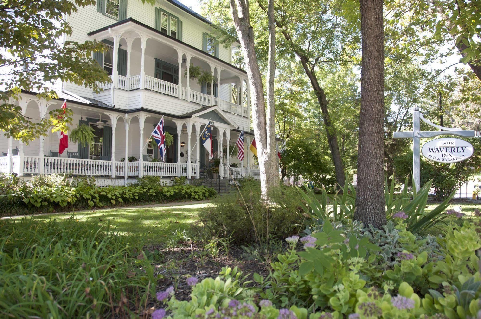 1898 Waverly Inn Hendersonville Extérieur photo