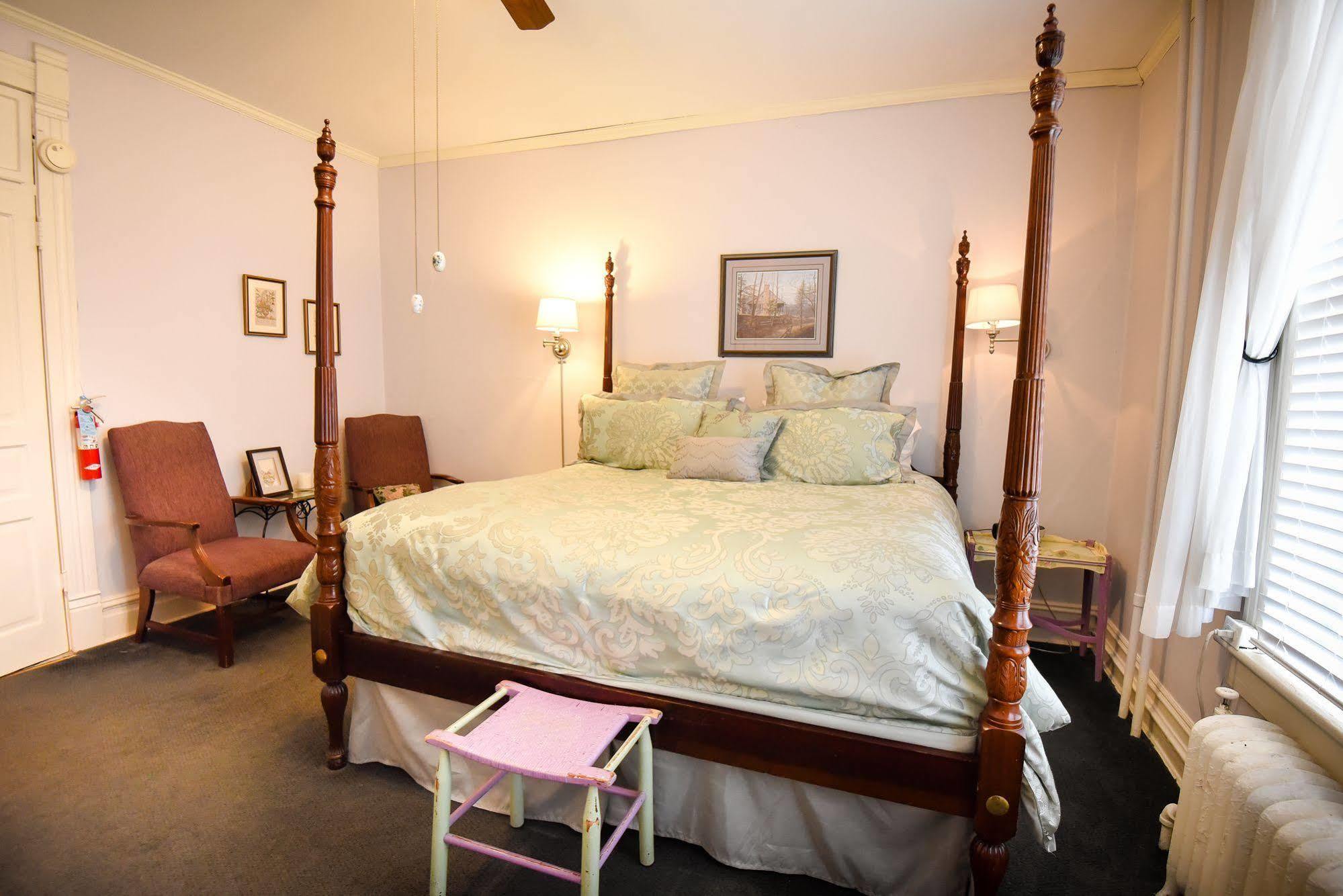 1898 Waverly Inn Hendersonville Extérieur photo